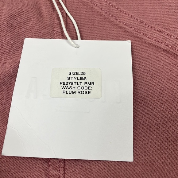 SOLD Pistola NWT Hannah Skinny Cargo Pants Plum Rose - Picture 4 of 7